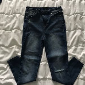 Celebrity Pink high rise ankle skinny